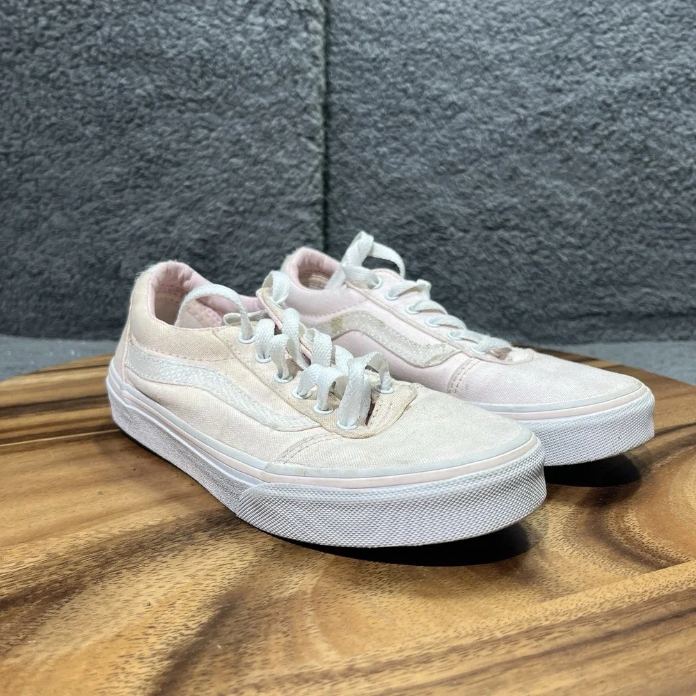 Vans Girls Canvas Chalk Pink‎ White Lace Up Low Top Shoes Sneakers Size 2